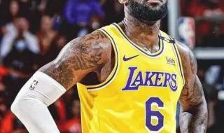 现在詹姆斯得分多少